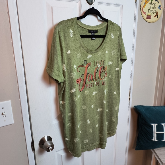 Sable Sky Scoop Neck Fall Vibes Graphic Tee Green Soft Stretch 1X - Picture 2 of 7